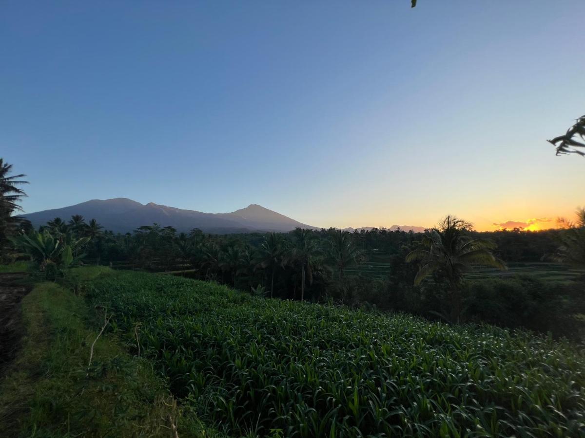 Tetebatu Sunrise Homestay Экстерьер фото
