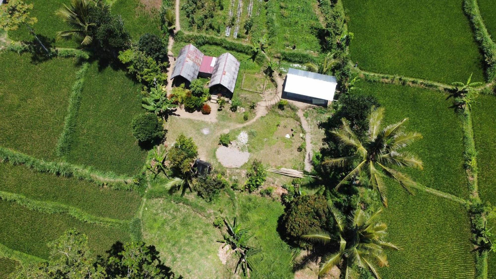 Tetebatu Sunrise Homestay Экстерьер фото