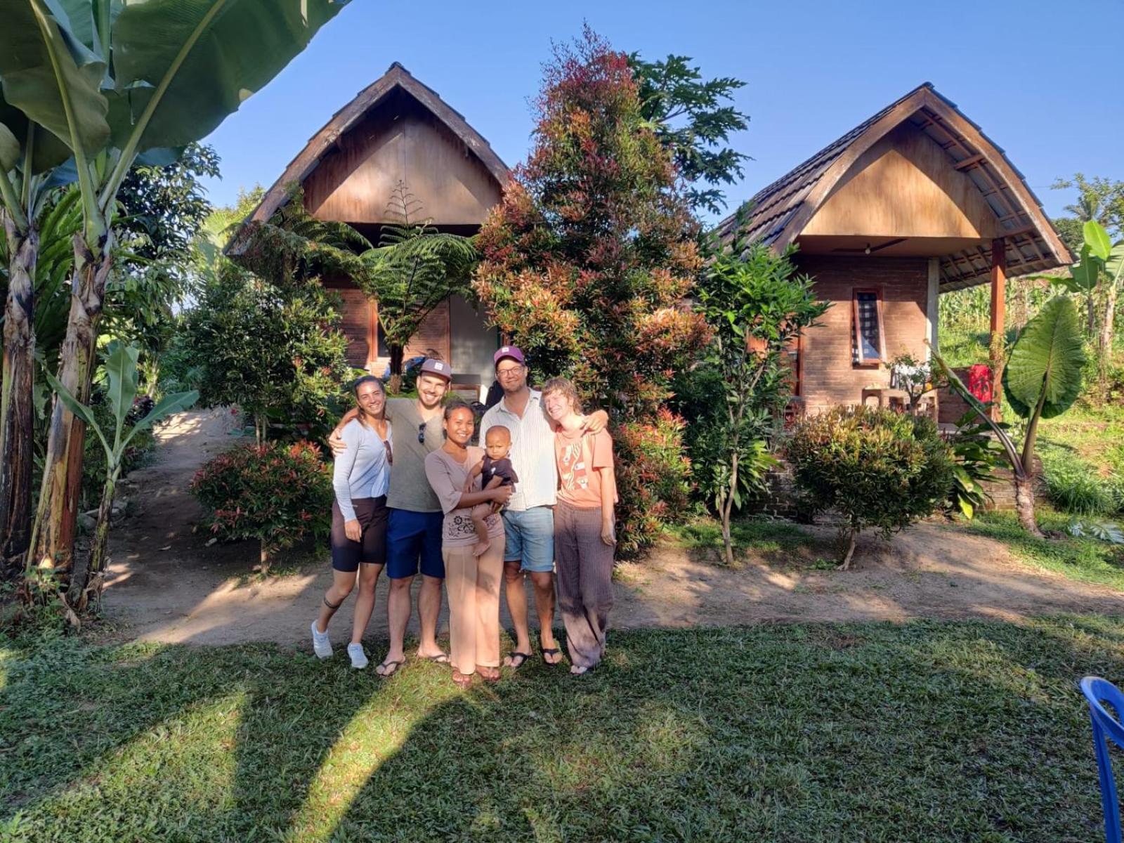 Tetebatu Sunrise Homestay Экстерьер фото
